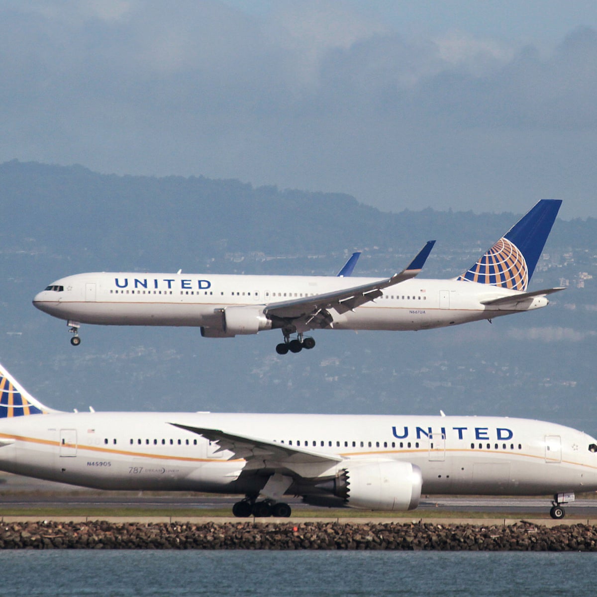 United Airlines: leggings ban 'not sexist' even though it ...