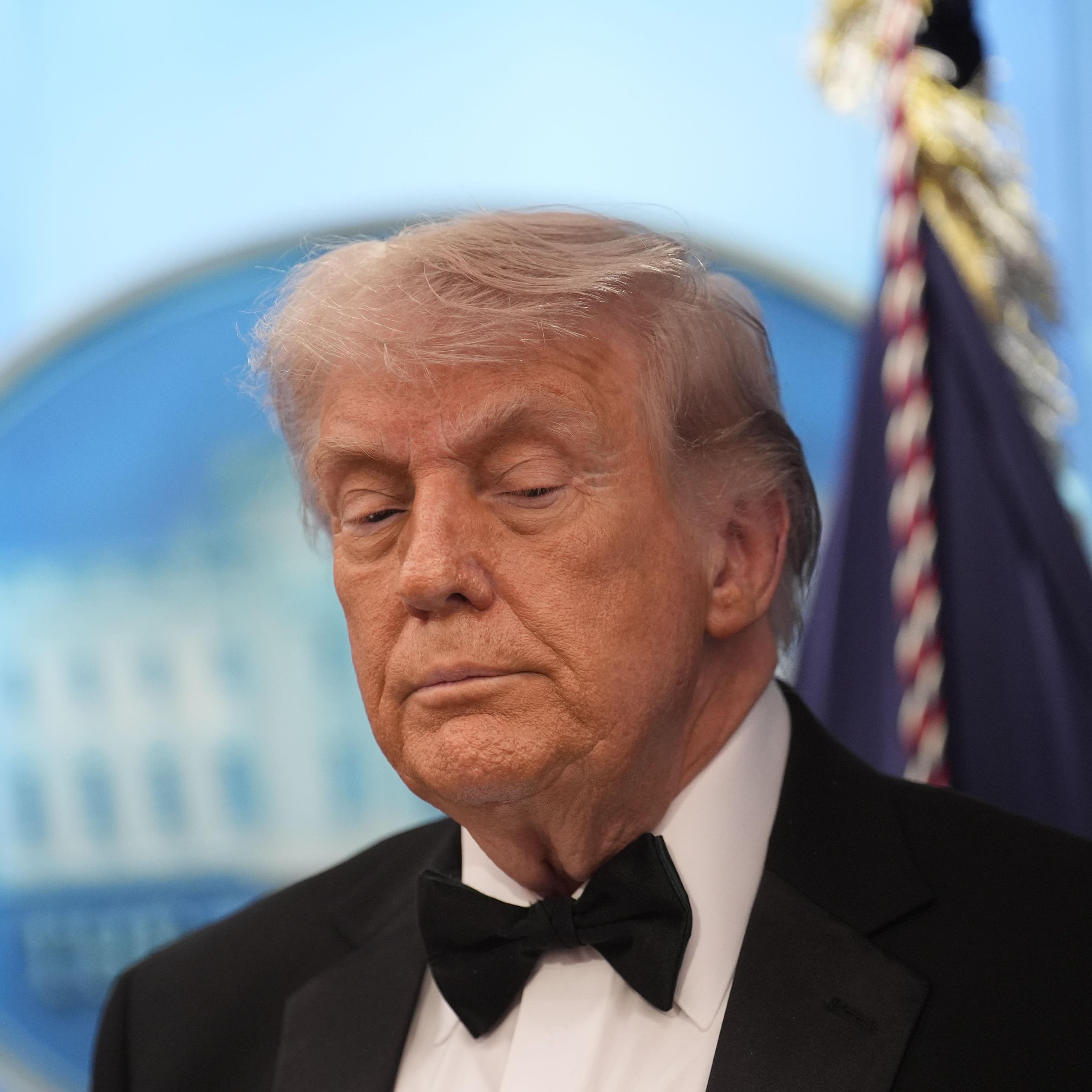 Why do people believe the Trump assassination attempts are fake? episode artwork