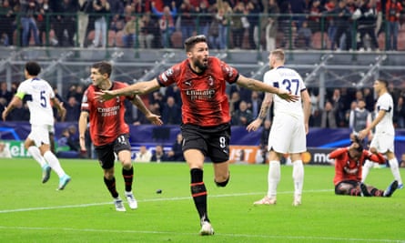 Milan’s Olivier Giroud celebrates his winner against Paris Saint-Germain.