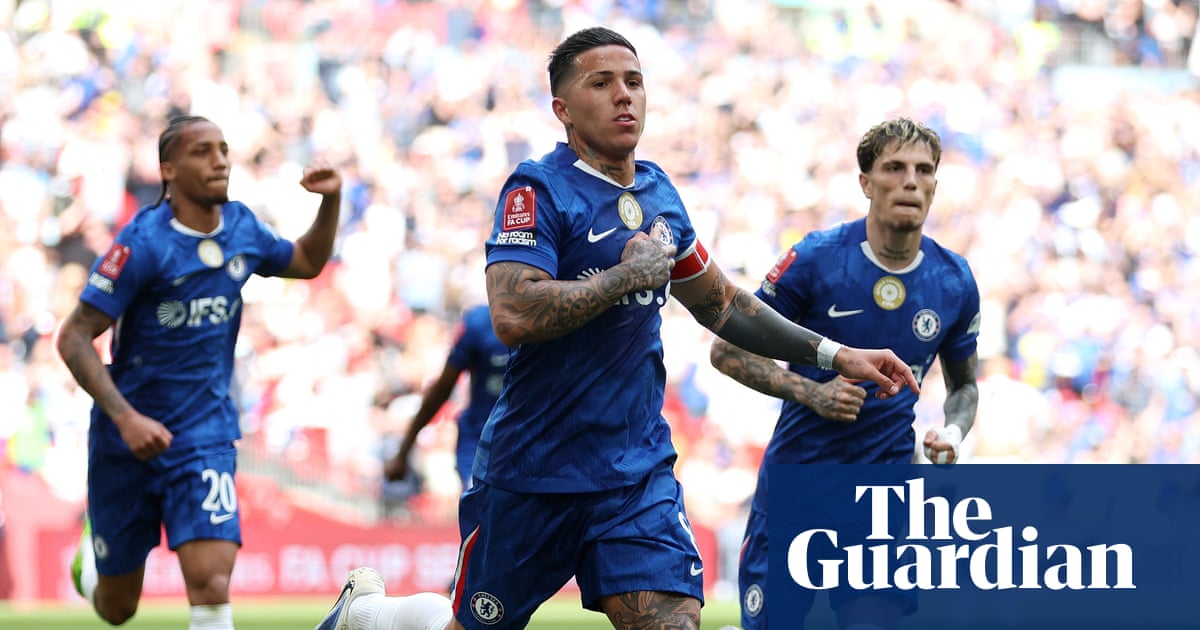 Enzo Fernández sees off Leeds to set up Chelsea v Manchester City FA Cup final