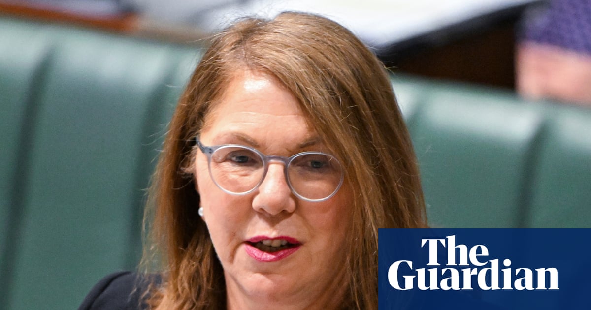 Inland Rail Fail: Gov't Messin' With Our Bread, Fam