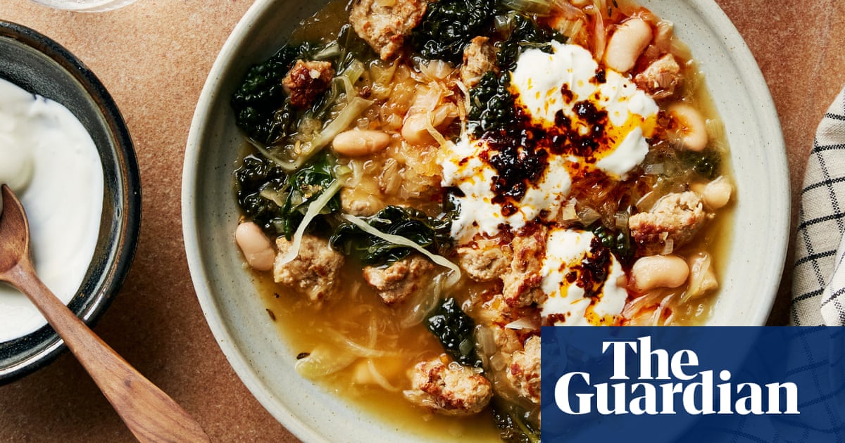 Kenji Morimoto’s recipes for fennel and cabbage sauerkraut and kraut and sausage stew | Food Kenji Morimoto’s recipes for fennel and cabbage sauerkraut and kraut and sausage stew | Food