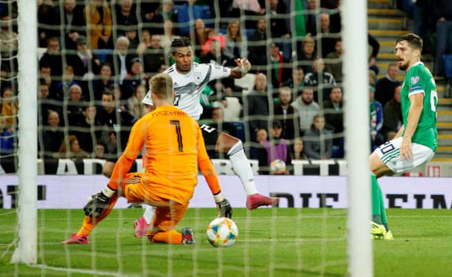 Serge Gnabry tucks the ball home to seal the win.
