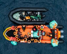 Italian coastguard recovers 19 bodies from boat in sea near Lampedusa