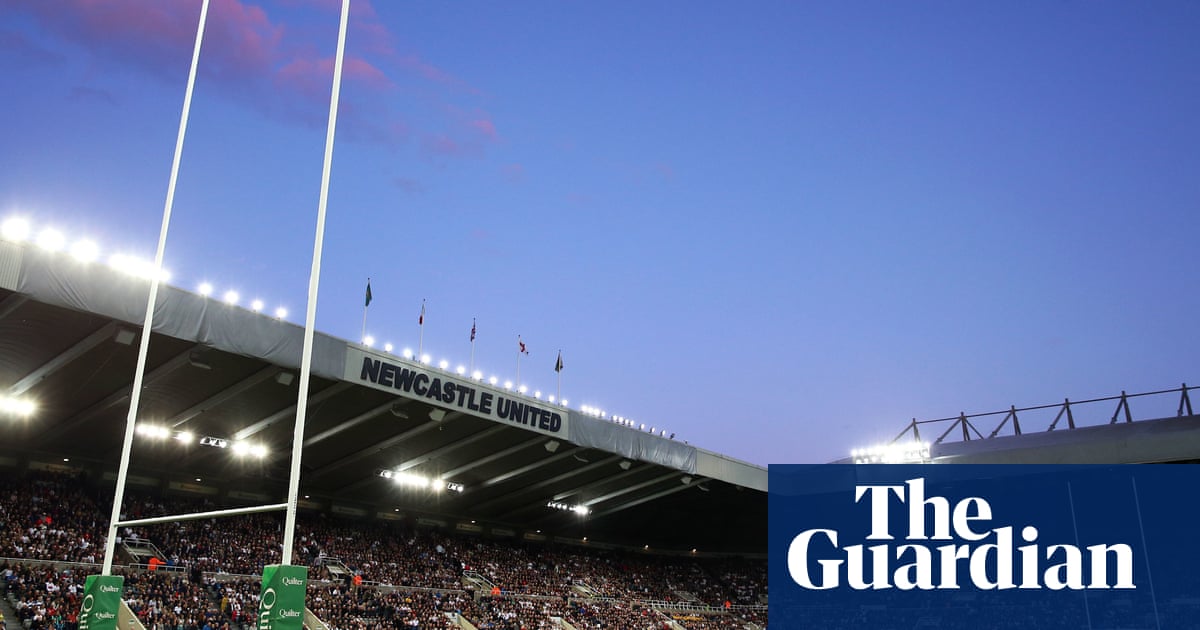 England players urge RFU to play more games away from Twickenham