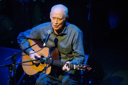 Archie Fisher playing at a concert for Bert Jansch at the Celtic Connections festival at the Old Fruit Market, Glasgow, in 2016.