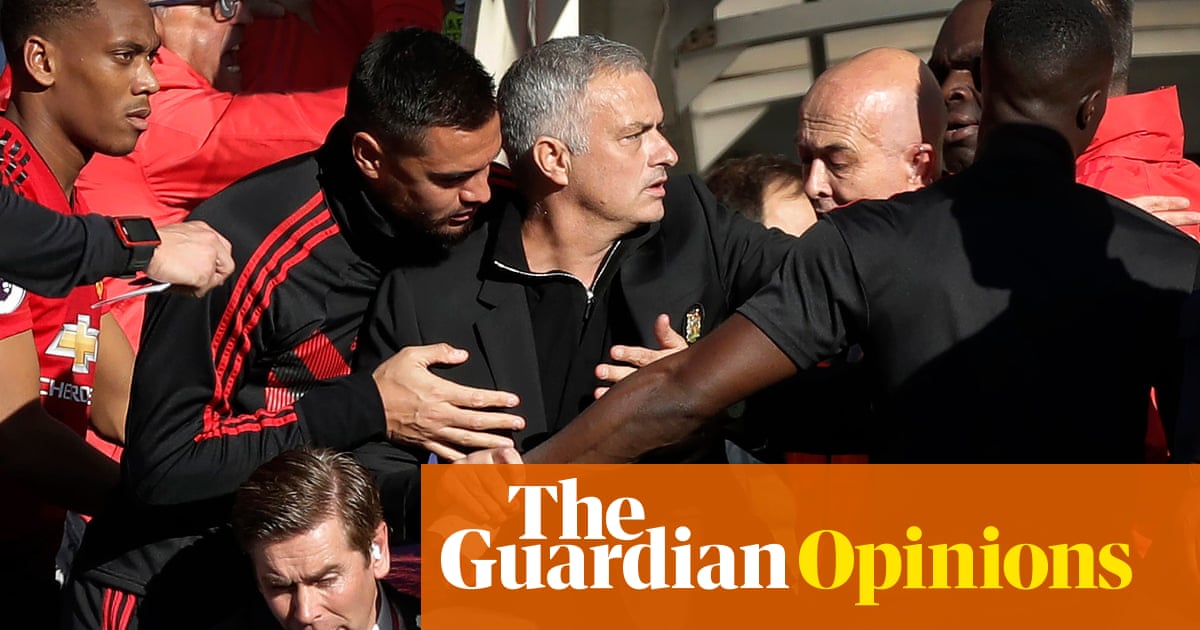 Welcome back José: football photographers such as me are delighted