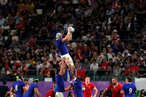 France’s Bernard Le Roux gathers the lineout.