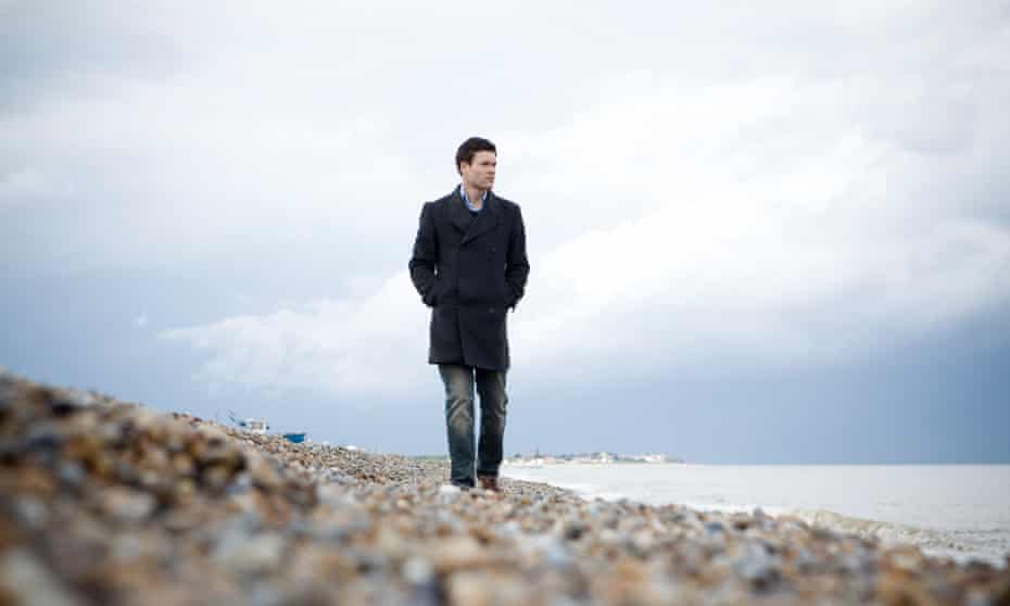 Ryan Wigglesworth heads for the coast with the BBCSO.