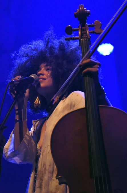 Kelsey Lu performing in California, 2018.