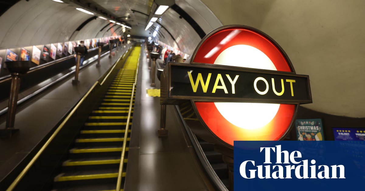 London braces for further tube strikes amid new plan to shed 600 jobs