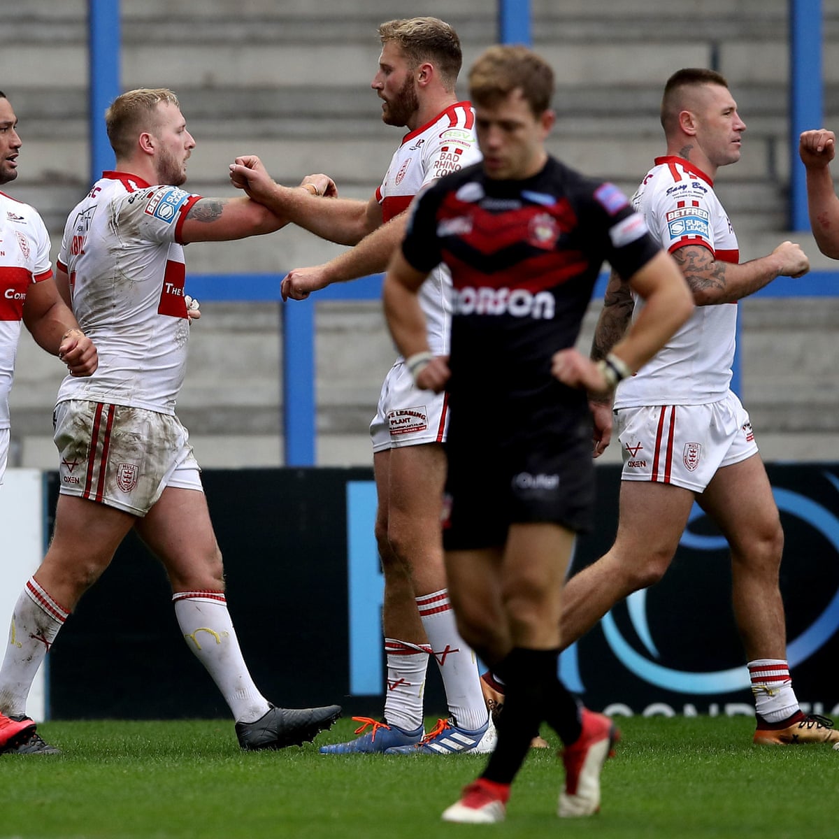 Covid 19 Positive Tests Throw Salford S Challenge Cup Plans Into Doubt Super League The Guardian