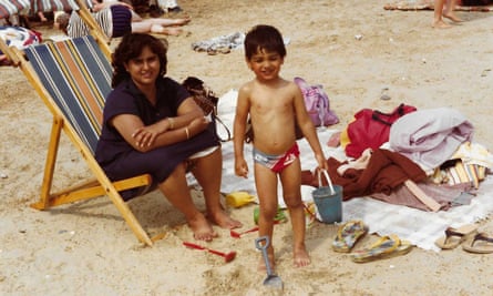 Nikesh Shukla with his mother in 1988.
