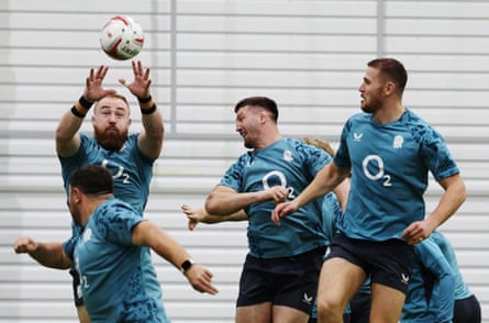 Joe Heyes, Tom Curry and Freddie Steward during England training