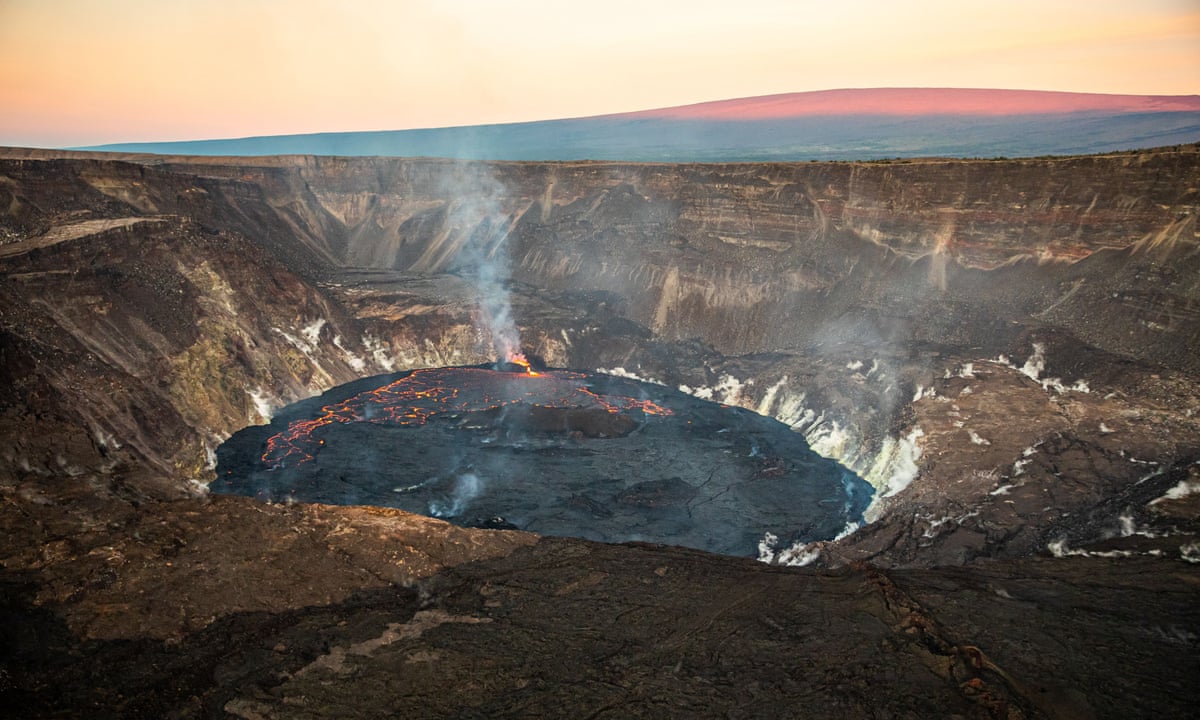 Inside Inactive Volcano Inside Of A Extinct Volcano