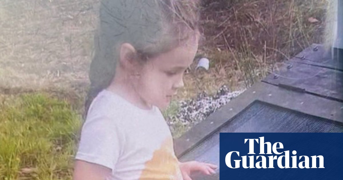Shayla Phillips: Tasmania police use dogs and drones in third day of search for missing girl