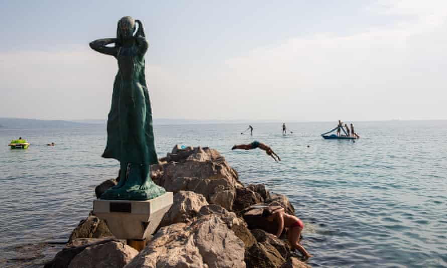 The shoreline at Barcola.