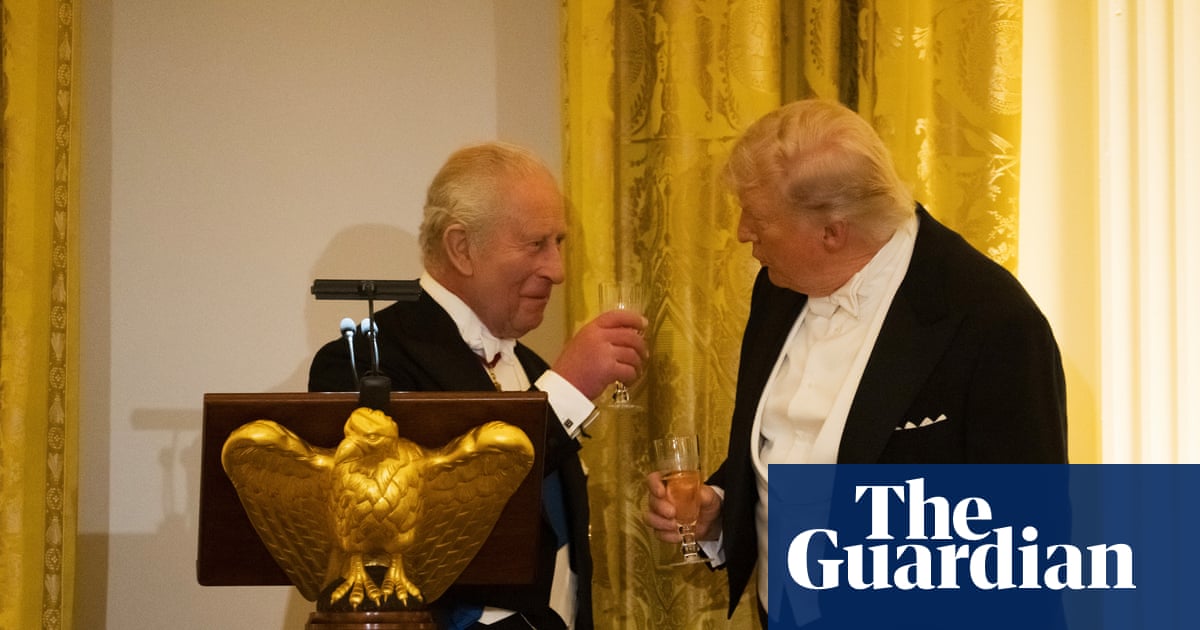 Trump hosts state dinner for Britain's King Charles and Queen Camilla – video