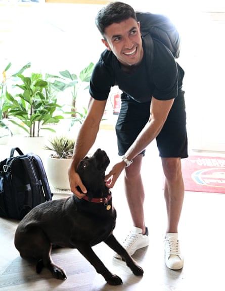 Martín Zubimendi’s welcome at Arsenal includes meeting Win, Arsenal’s therapy dog