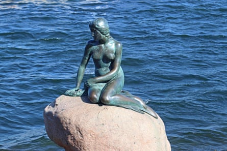 6027.jpg?width=445&dpr=1&s=none&crop=none