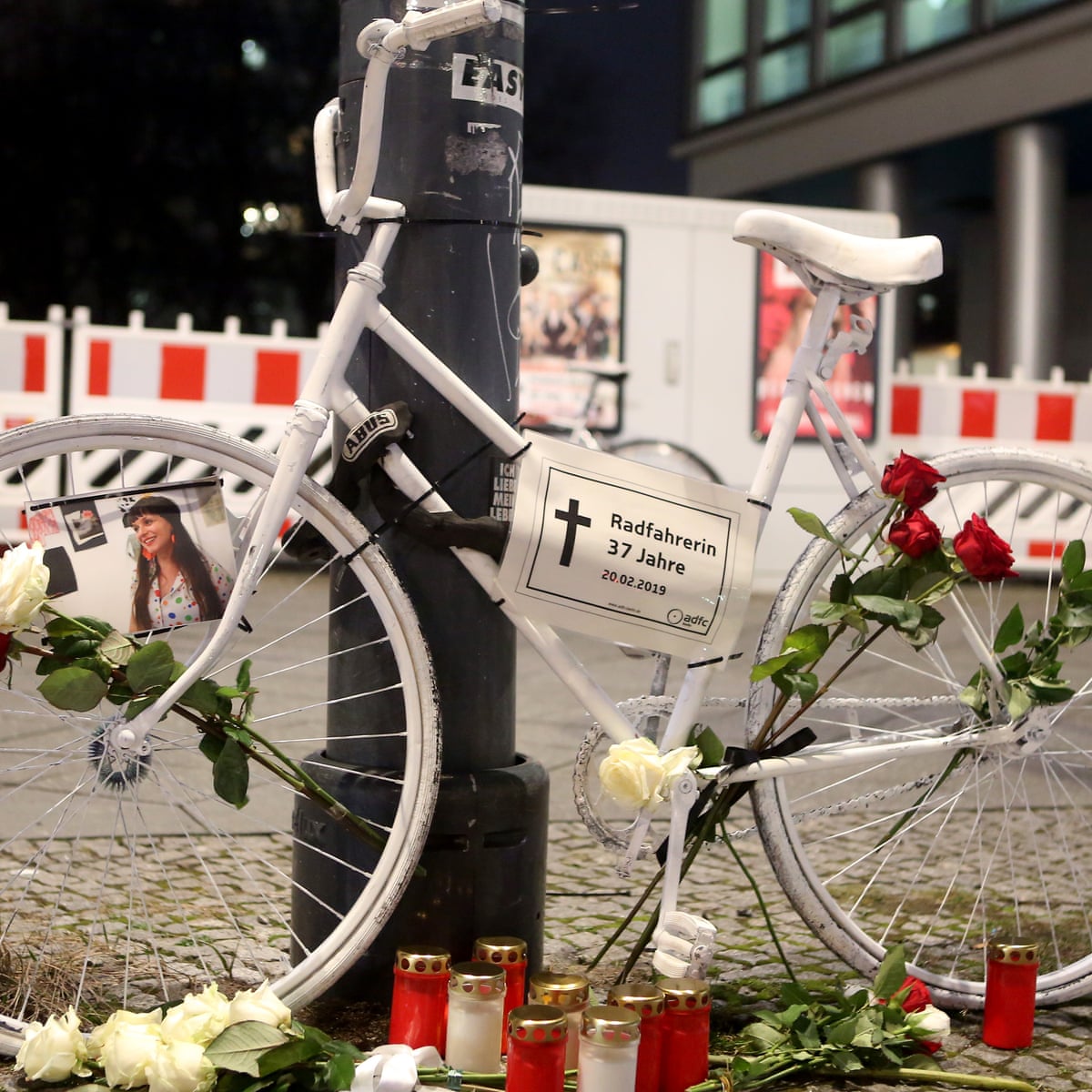 It S Dangerous Out There Safety Fears Drive New Berlin Bike Lanes Cities The Guardian It S Dangerous Out There Safety Fears Drive New Berlin Bike Lanes Cities The Guardian