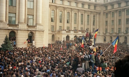 A demonstration against Ceauseșcu’s rule during the Romanian revolution in Bucharest, 21 December 1989.