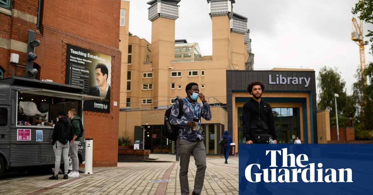 University campuses in England ‘will not reopen until mid-May’
