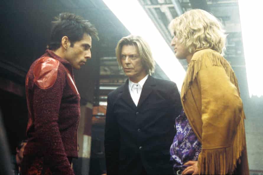 Bowie appearing in Zoolander in 2001.