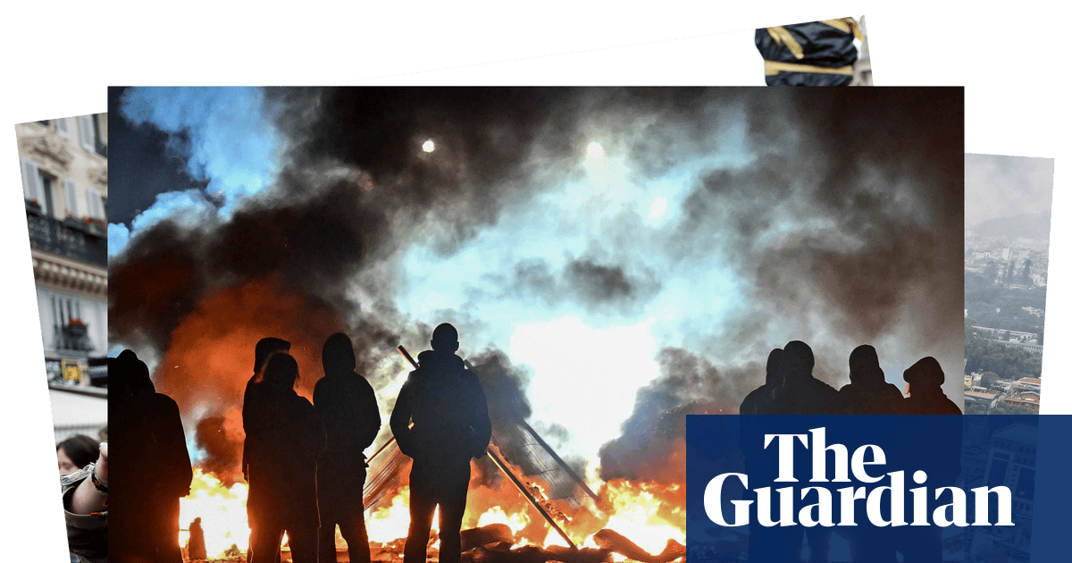 France protests, Nepal riots and a rock cellist: pictures of the day  Wednesday