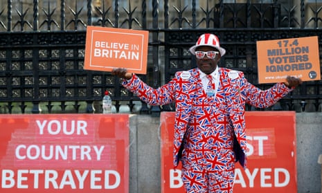 Brexit supporter demonstrates outside parliament.
