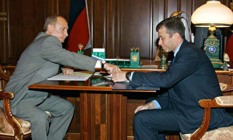 Vladimir Putin and Roman Abramovich during a meeting in the Kremlin in May 2005.