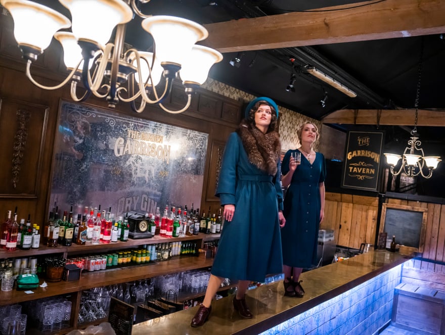 Lucinda Turner (Ada Thorne) and Daisy Winter-Taylor (Phyllis Robbins) in Peaky Blinders: The Rise.