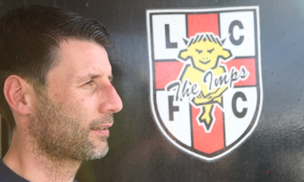 Lincoln City manager Danny Cowley has told his squad not to think of the bigger picture but to play nine games of 10-minutes within the 90 minute match against Arsenal.