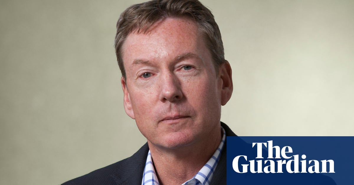 BBC’s Frank Gardner criticises airline after crawling to toilet on flight