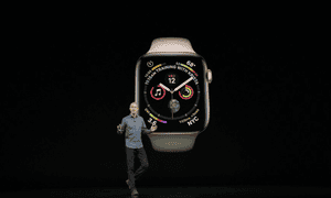 Jeff Williams announces the new Apple Watch.
