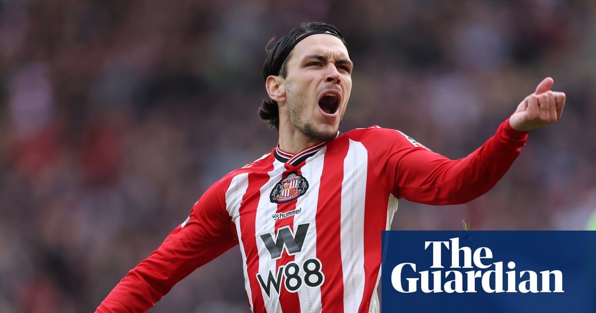 Sunderland's Enzo Le Fee: I'm a magician. Yes, really! I can do tricks'