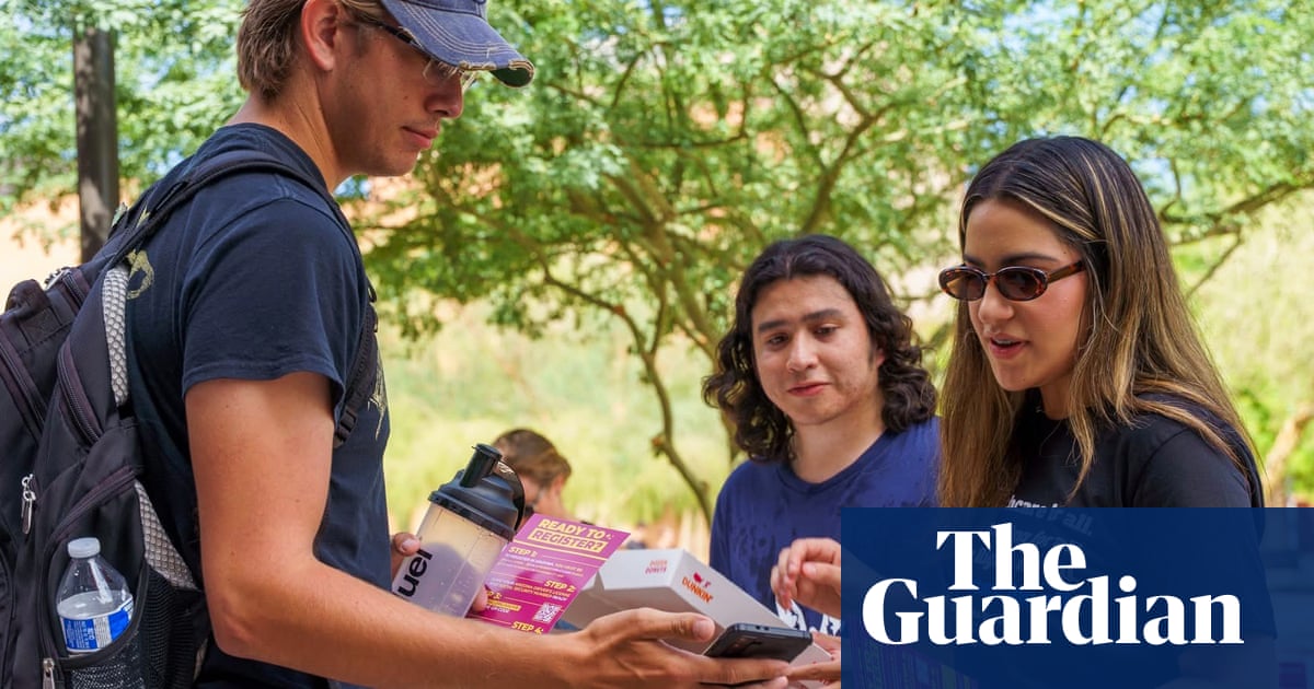 Democrats failed to win young voters in 2024. Progressives plan to reach them at campuses and quinceñeras
