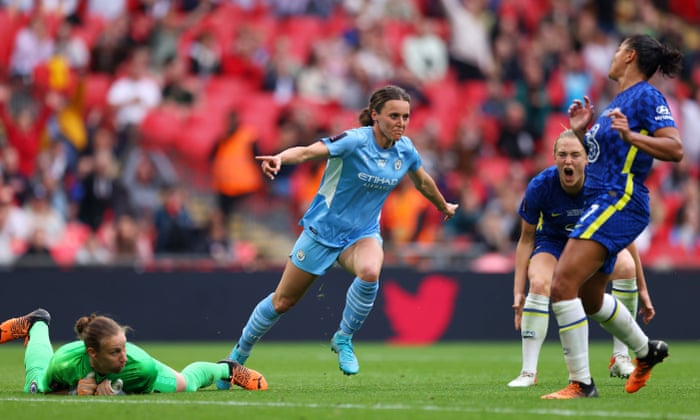 Manchester City’s Hayley Raso celebrates after scoring her side’s second goal to put them back on level terms.