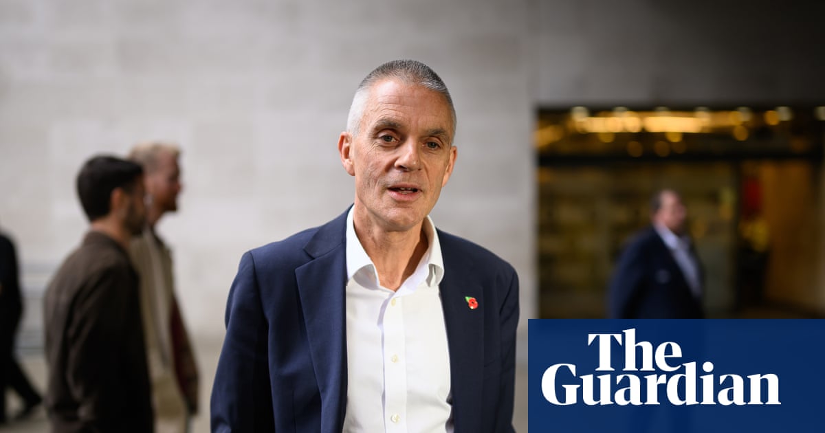 BBC to pursue cuts of up to £600m as bosses point to fall in licence fee income