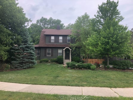 Crystal Fritz and James McGuire’s home and grass lawn before they transformed it with native plants.