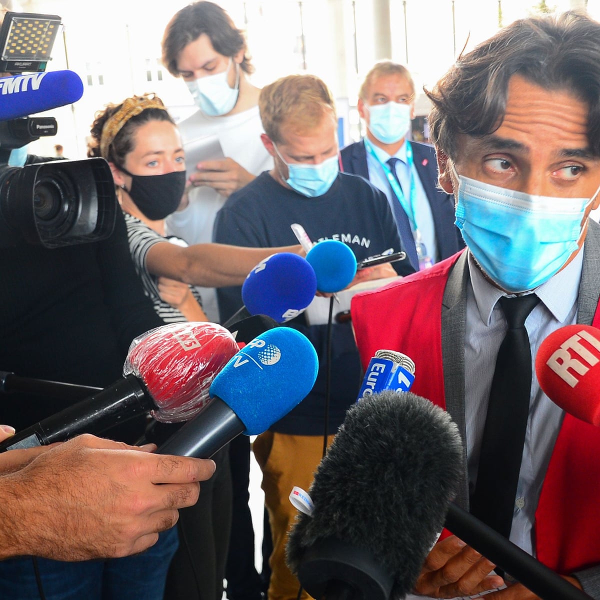 Hundreds In France Stuck On Tgv Train Overnight After Power Failures France The Guardian