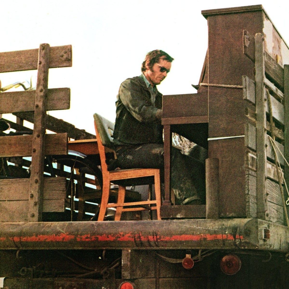 Can Jack Nicholson Play Piano