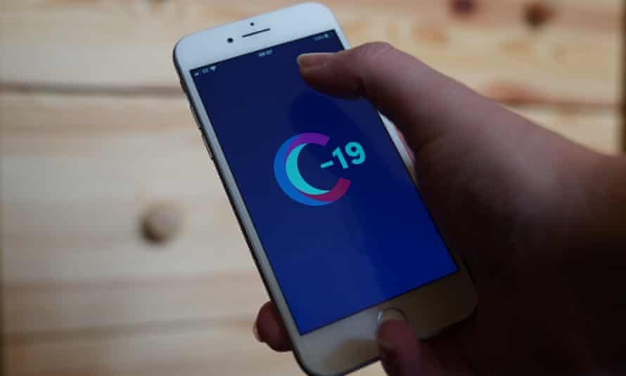 The C-19 symptom tracker app on a smartphone