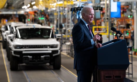 Joe Biden speaks about electric vehicles at the GM factory in Detroit, Michigan, in November 2021. 