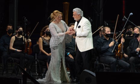 dress code what to wear to a classical concert A Guide to Modernizing Your Concert Black Dress Code Blackstrad