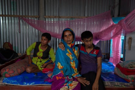 Musamat Rahima with her children in their home in the village of Mudafat, Chilmari.