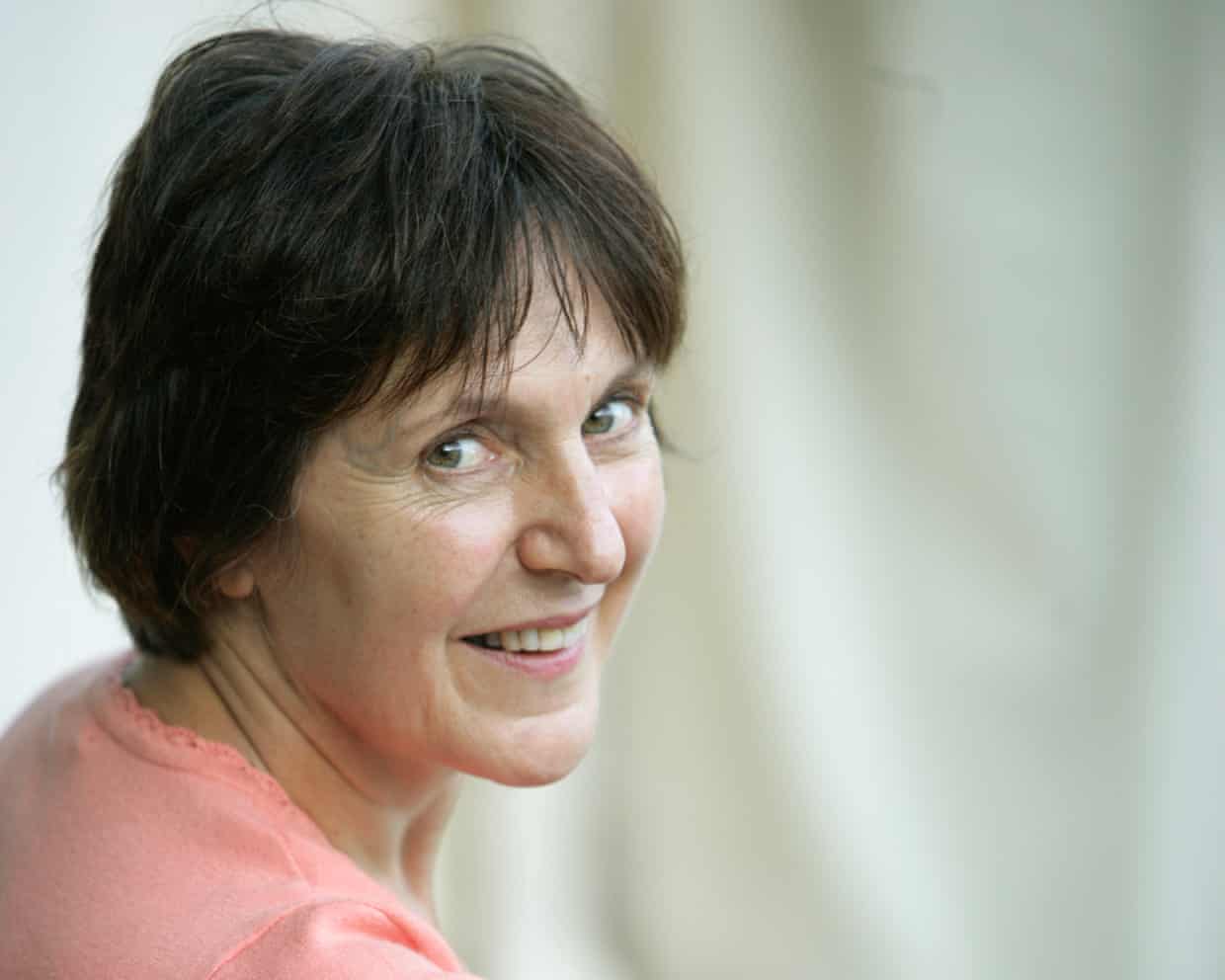 Marina Lewycka, escritora británico-ucraniana, fallece a los 79 años. Marina Lewycka, escritora británico-ucraniana, fallece a los 79 años.