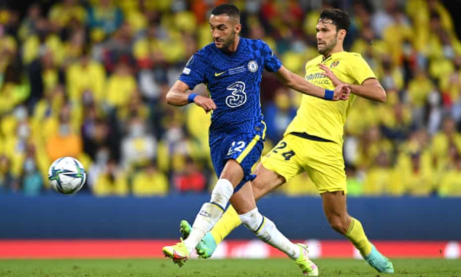 Hakim Ziyech gets in front of Villarreal’s Alfonso Pedraza to open the scoring for Chelsea.