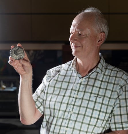 بداية جديدة بعد 60: لقد كان لدي عدة مهن ولكن دون درجة علمية – ثم أصبحت عالماً بأحافير في سن 62 بداية جديدة بعد 60: لقد كان لدي عدة مهن ولكن دون درجة علمية – ثم أصبحت عالماً بأحافير في سن 62