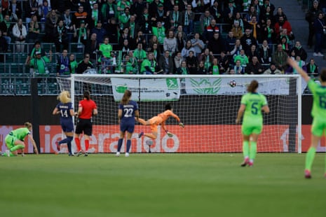 Alexandra Popp scores for Wolfsburg with a fine left-footed strike.
